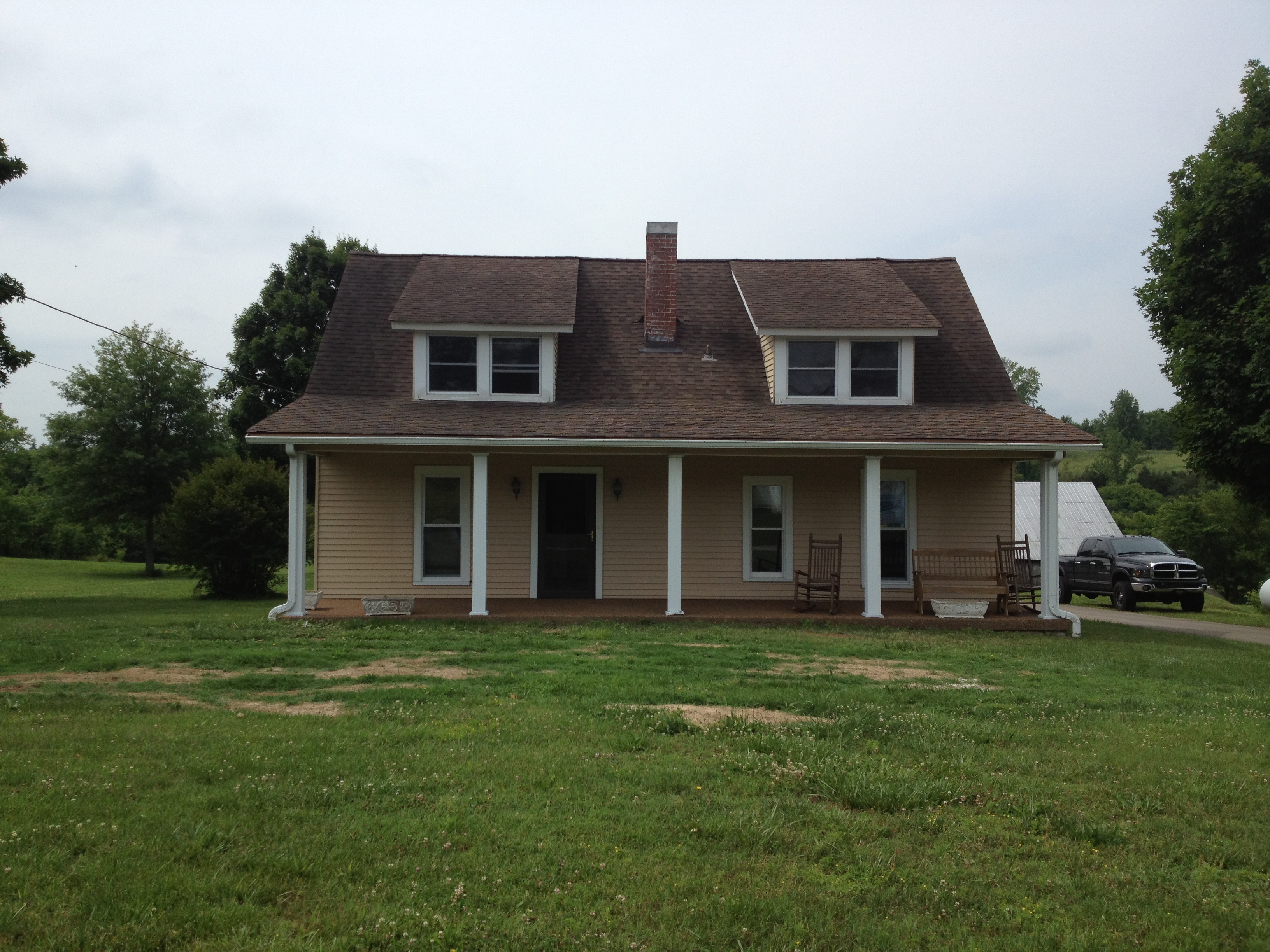 Before and After – Why hiring a designer is a smart investment by Cool Springs, TN designer Amanda Gates